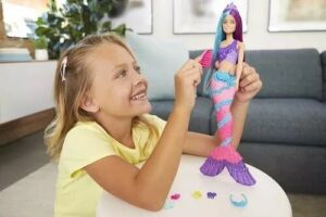 MUÑECA BARBIE DREAMTOPIA SIRENA PEINADOS COD GTF39 - Imagen 2