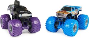 MONSTER JAM PACK X2 AUTOS ESCALA 1:64 MODELOS VR6 58702 MOHAWK WARRIOR VS STONE CRUSHER - Imagen 2