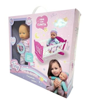 BEBOTE TINY LELE HORA DE DORMIR CON CUNITA VR1 54568 ROPA ROSA - Imagen 2